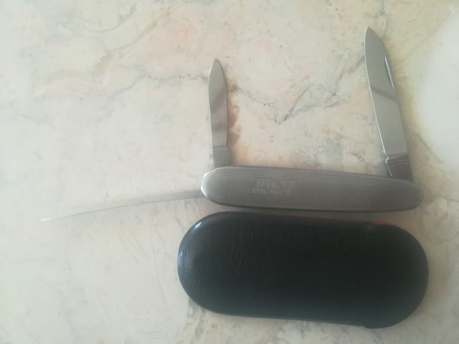 Canivete Victorinox /Victoria Accountant com long Nail File (model 42)