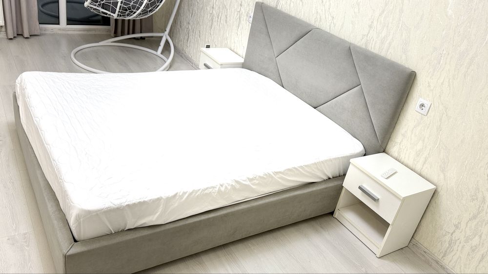 Можна з тваринами. 1 к. в елітному ЖК «Лісопарковий», панорамний вид.