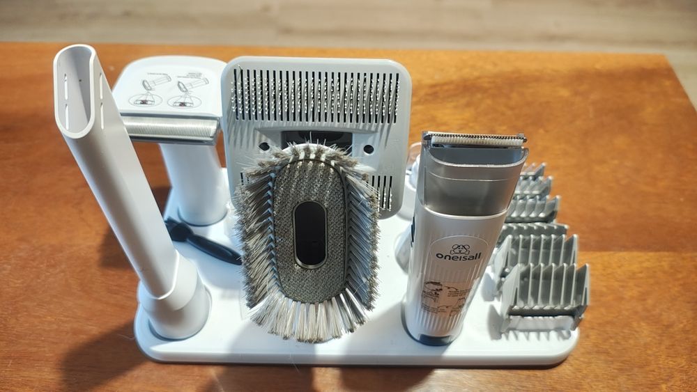 Odkurzacz/ zestaw do pielęgnacji sierści zwierząt oneisall on-d80