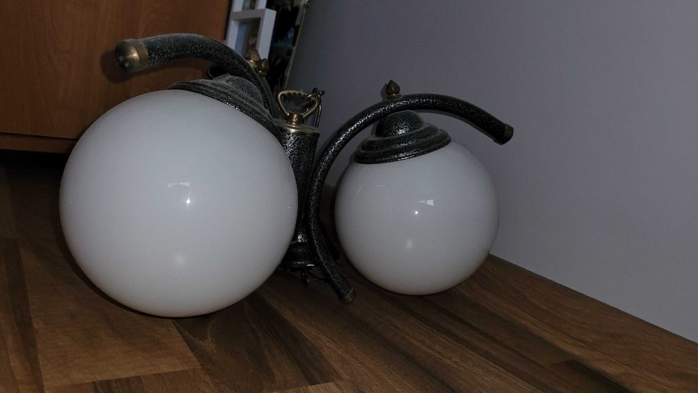 Żyrandol używany  w bardzo dobrym stanie