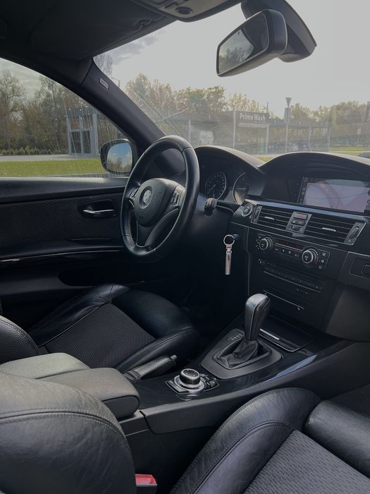 BMW E90 2009 2.0 дизель