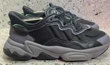 Adidas ozweego size 45