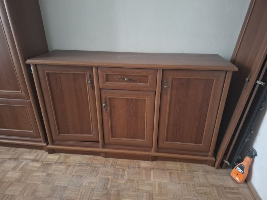 Komoda, witryna i szafka