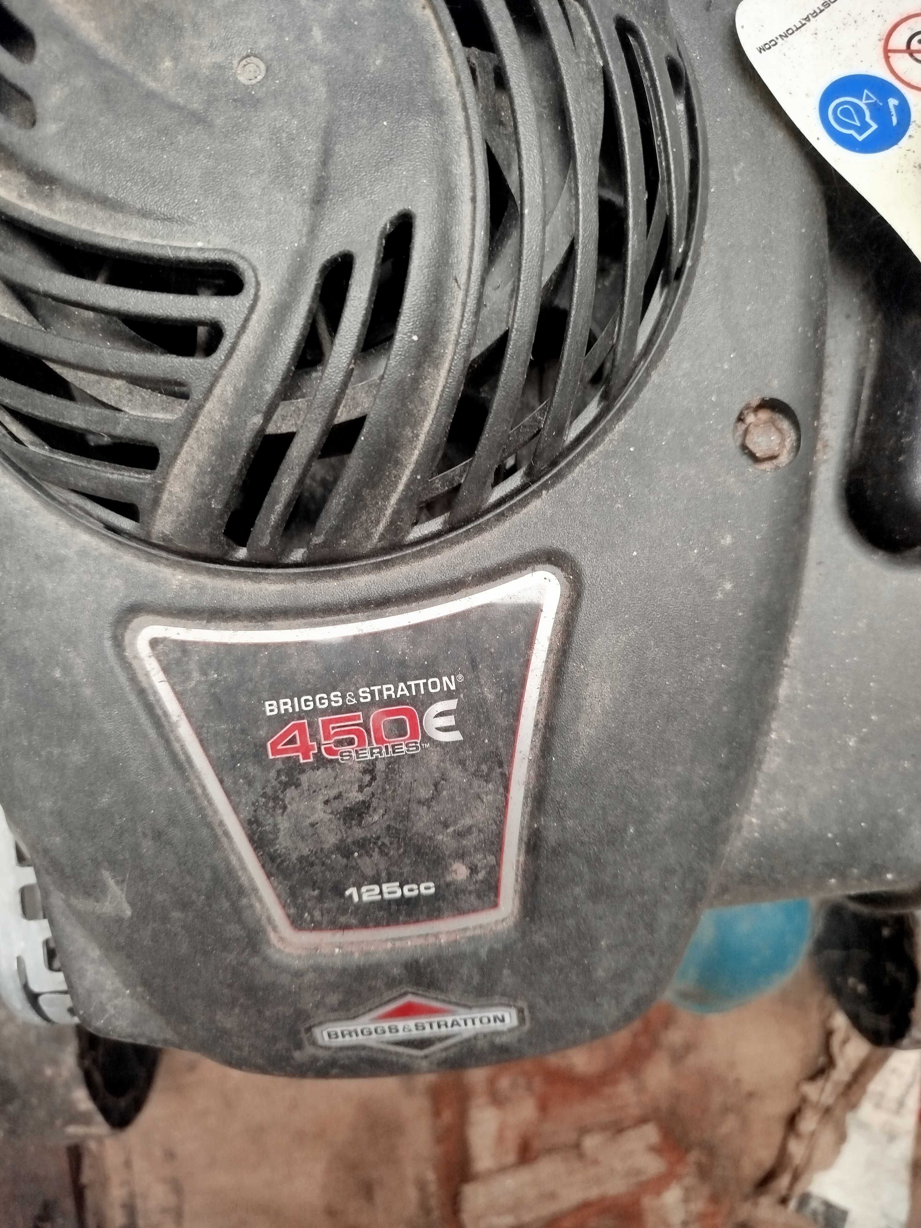 Vendo corta relva a gasolina 125 cc