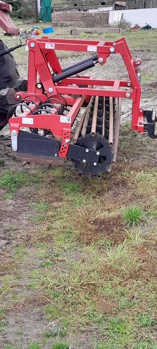 Agregat uprawowy siewny