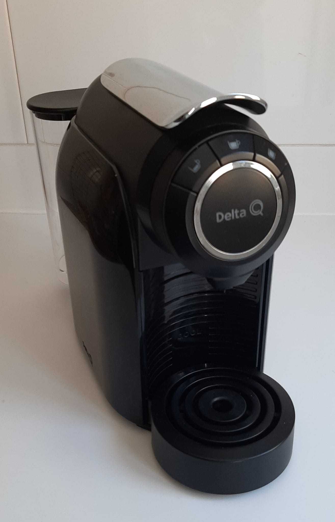 Máquina de Café Delta Q