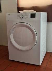Máquina de secar roupa Nova