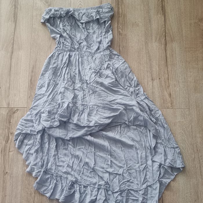 Paka ubrań damskich w rozmiarze 48