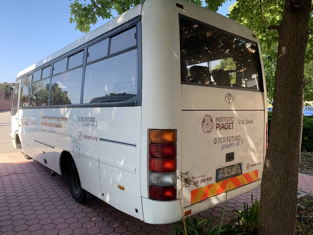 Toyota Mini bus 28 Lug