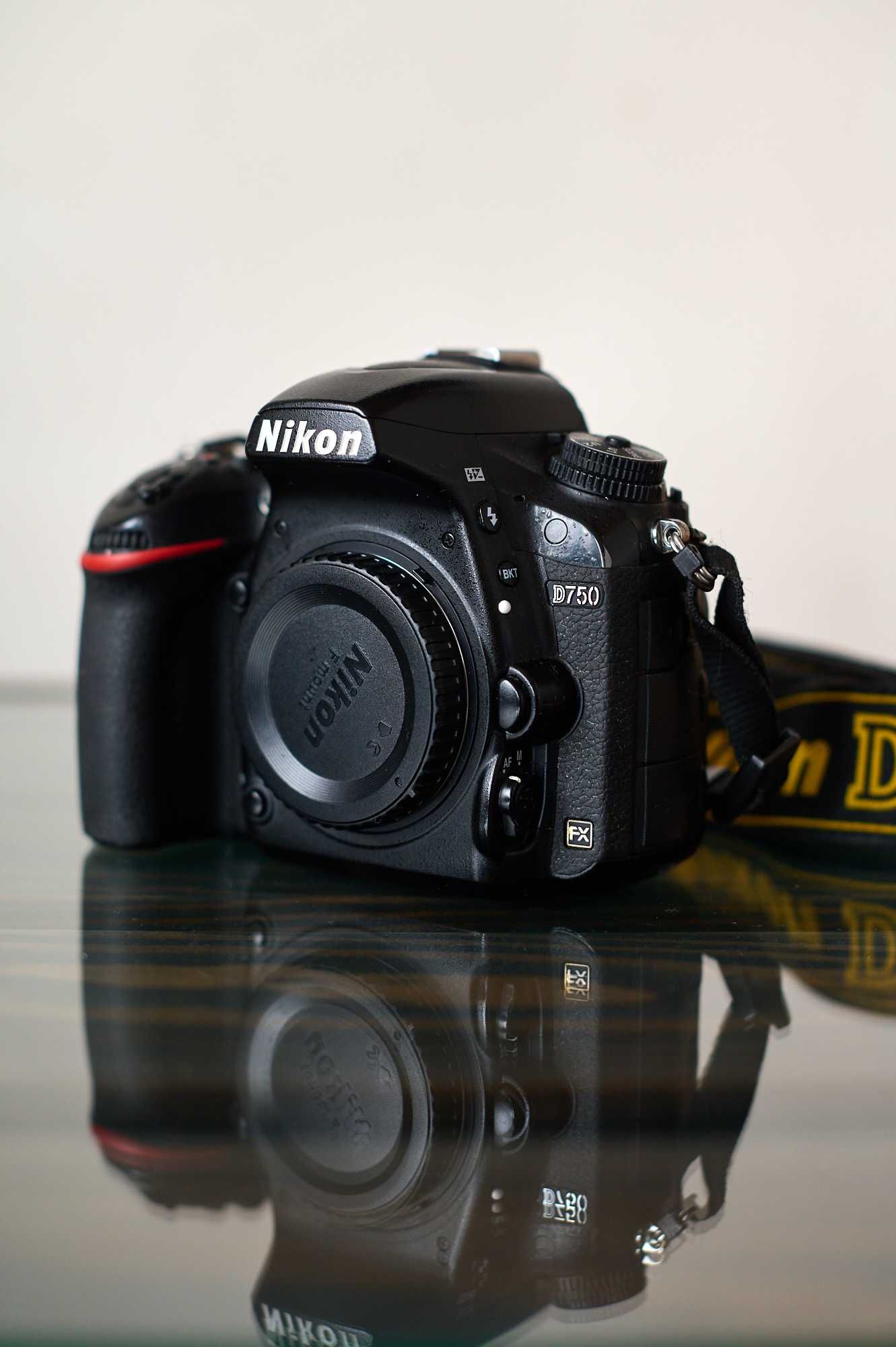 Nikon D750 (wifi)