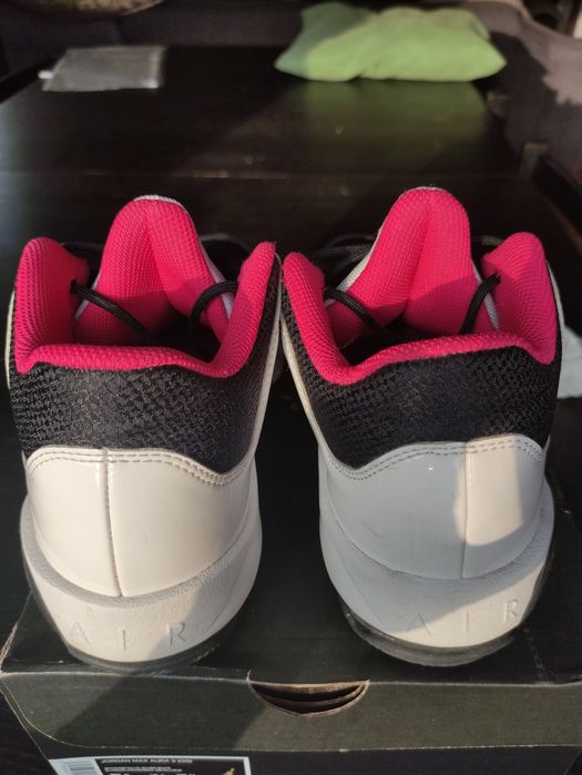 Nike Tênis Jordan Max Aura 3 tam.38