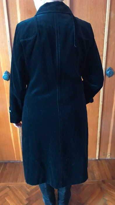 продам женские пальто