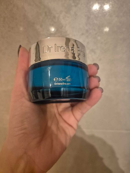 Krem na noc z retinolem dr Irena Eris