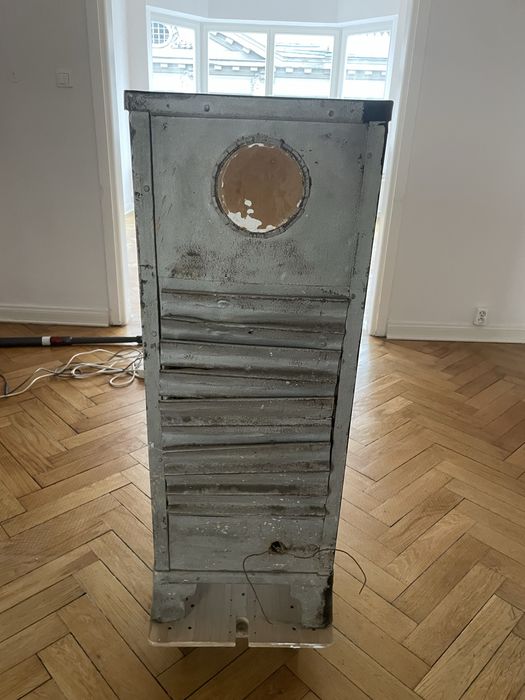 Piec kaflowy elektryczny zeliwny