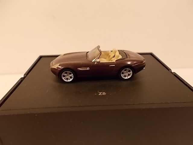 1:87 herpa - bmw z 8 klappbox