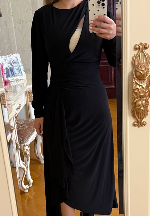 Красное и Чернон Вечернее платье Waggon сапоги Guess