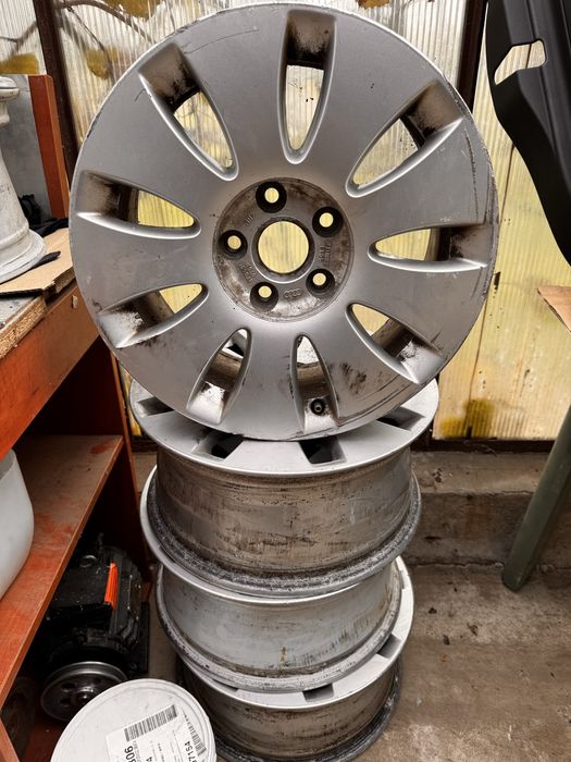 Felgi aluminiowe Audi 16 cali 5x112 ET35 oryginalne