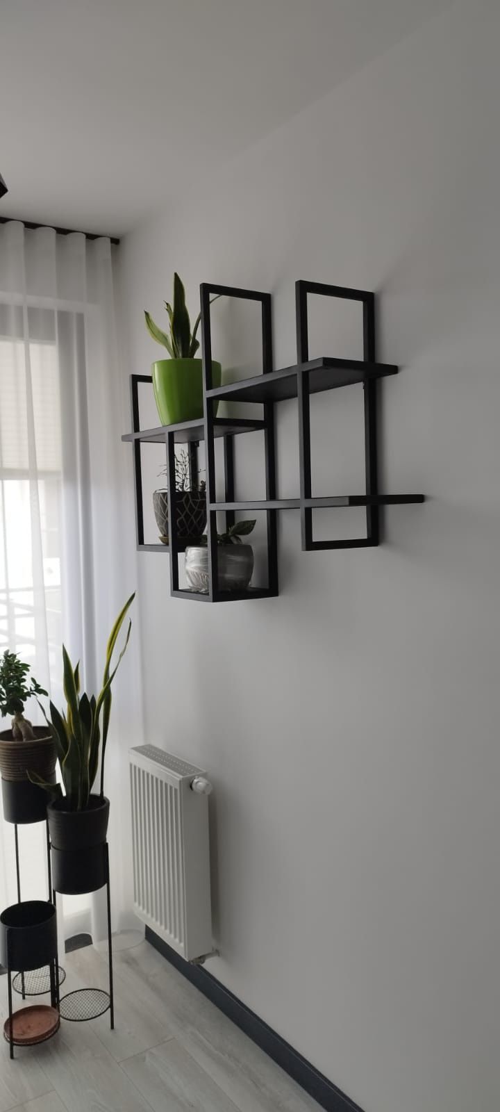 Kwietnik wiszący na ścianę,balkon,taras  6 podstawek loft industrial.