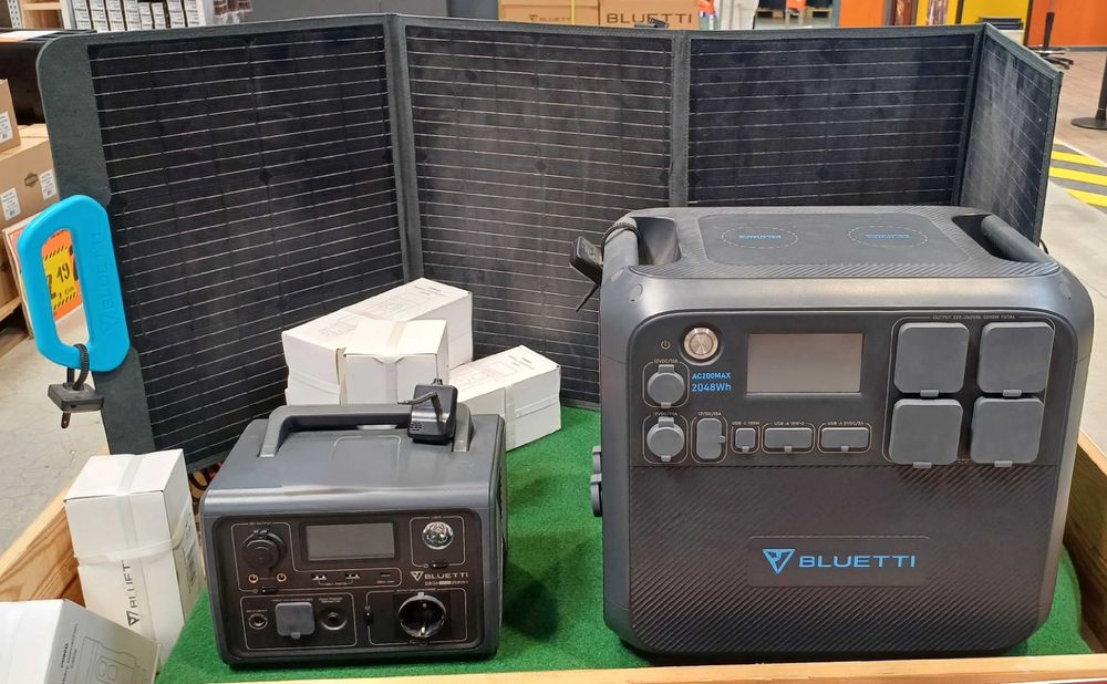 Зарядная станция BLUETTI AC200MAX 2048Wh +   солнечная панель 120W