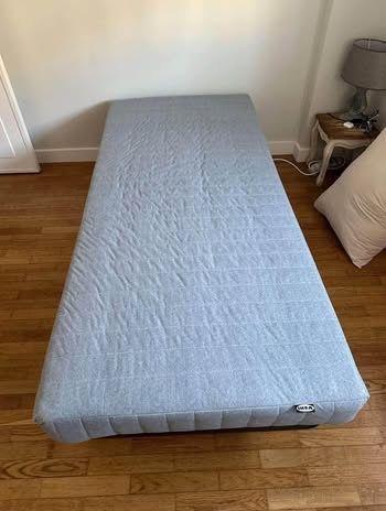 Cama individual IKEA