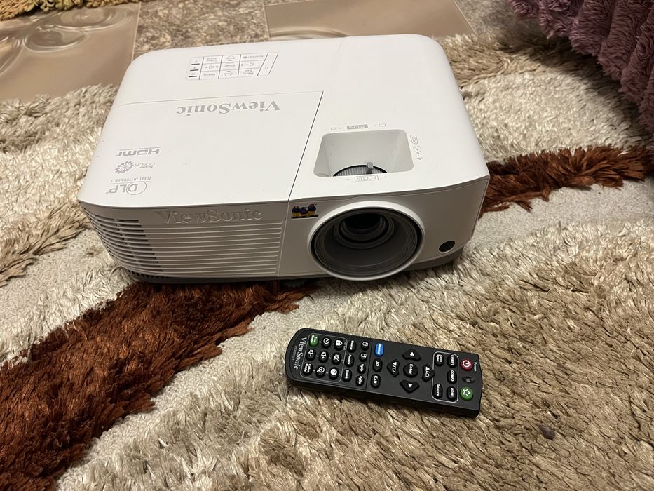 продам проектор PA503W