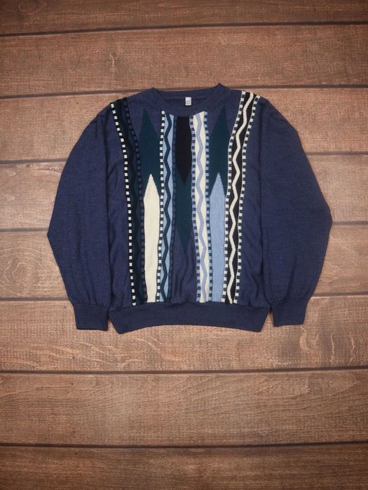 Coogi Blue sweter warkocz splot niebieski biały czarny carlo colluci