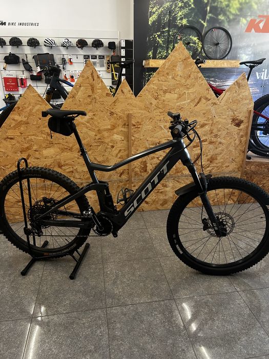 Scott strike ride