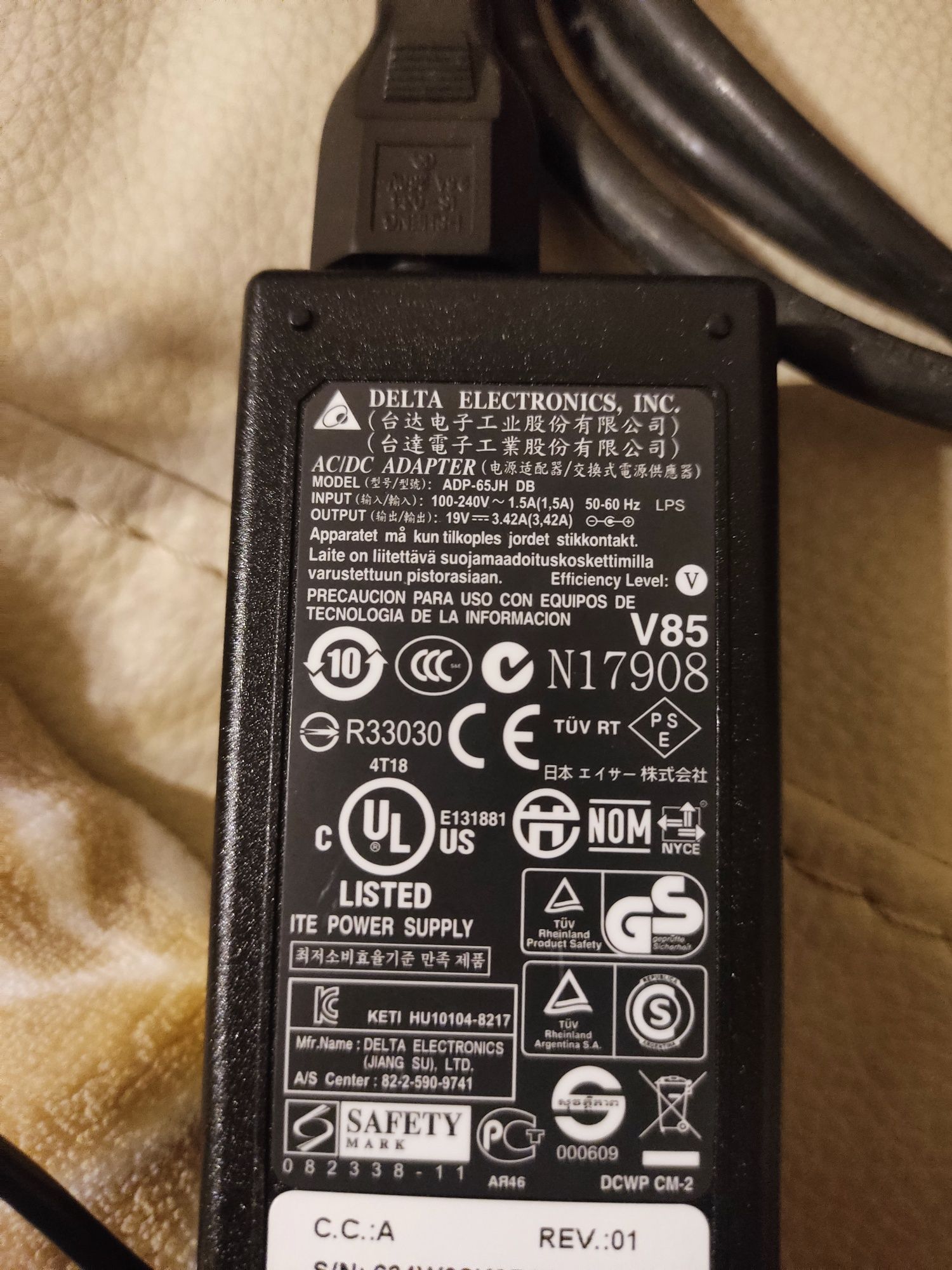 Transformador/ carregador PC/ computador portátil Sony/ Toshiba/Asus-