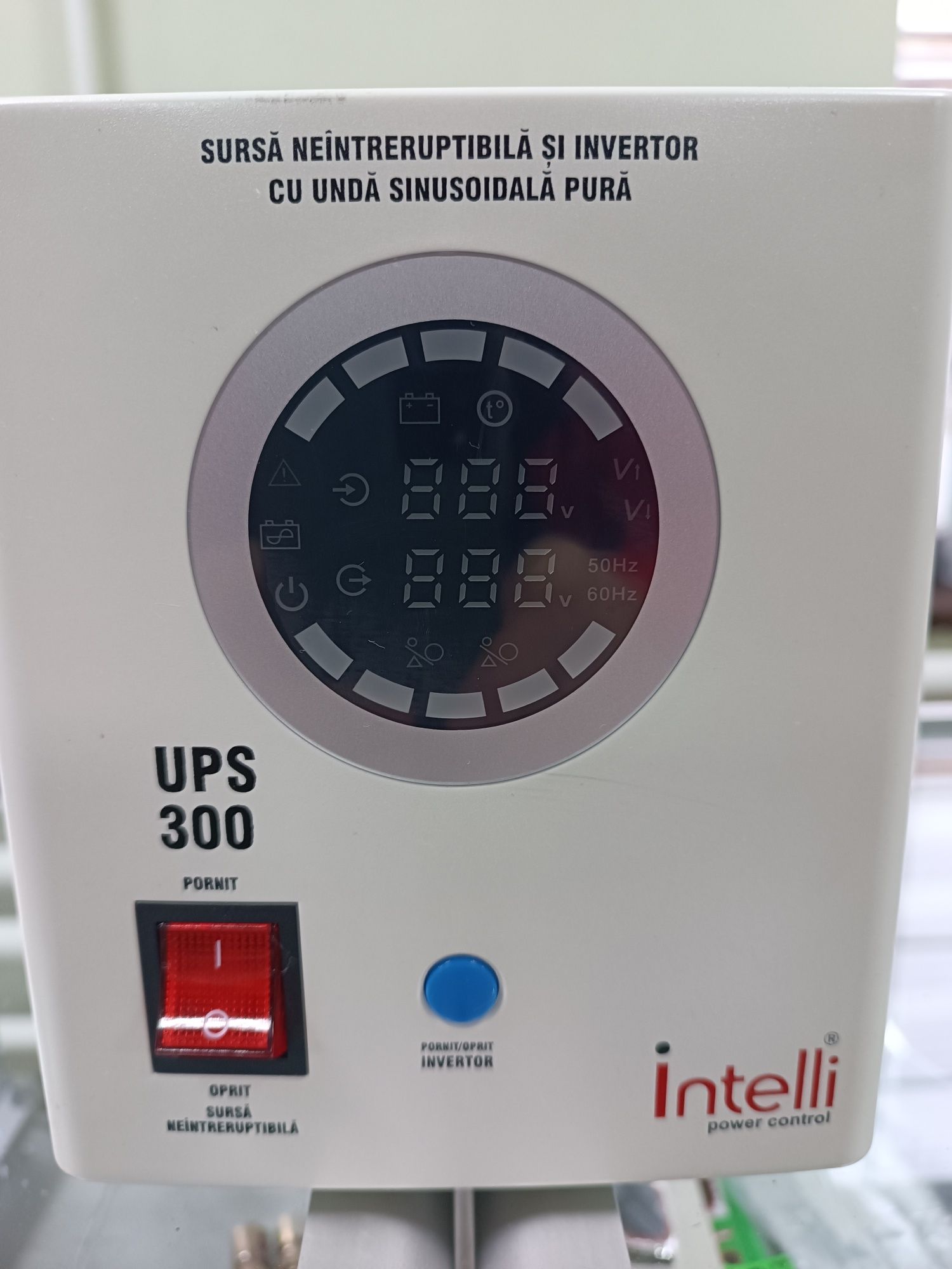 Продам інвертор 300W