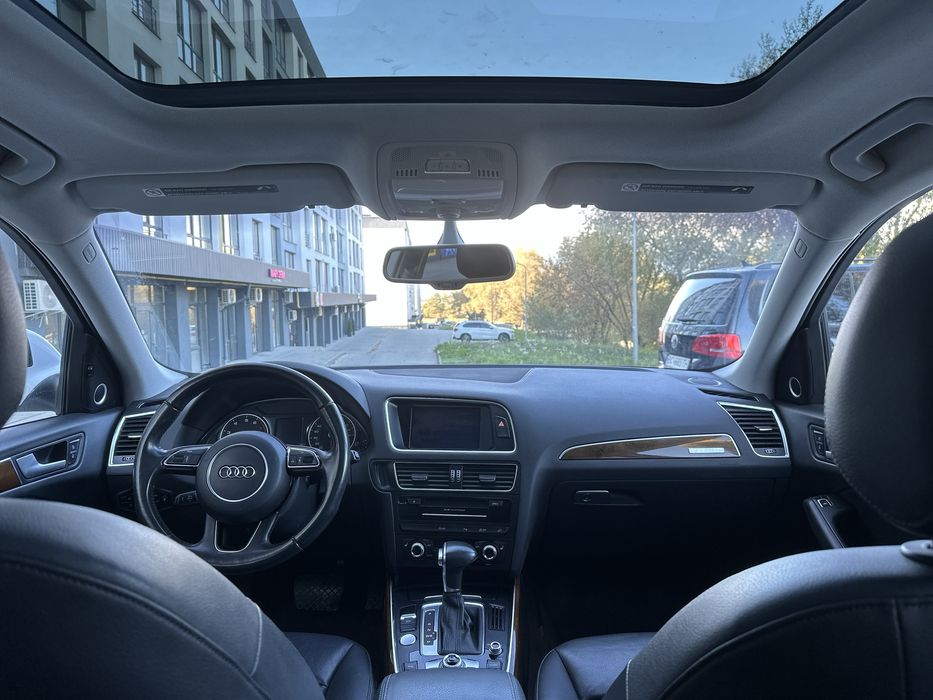 Audi Q5 Premium Plus 3.0 TFSI Quattro S-Line