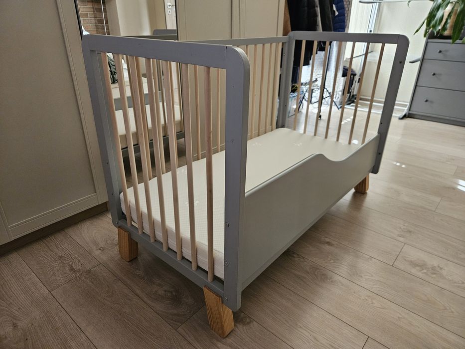 Łóżeczko Kindercraft + materac i gratisy!