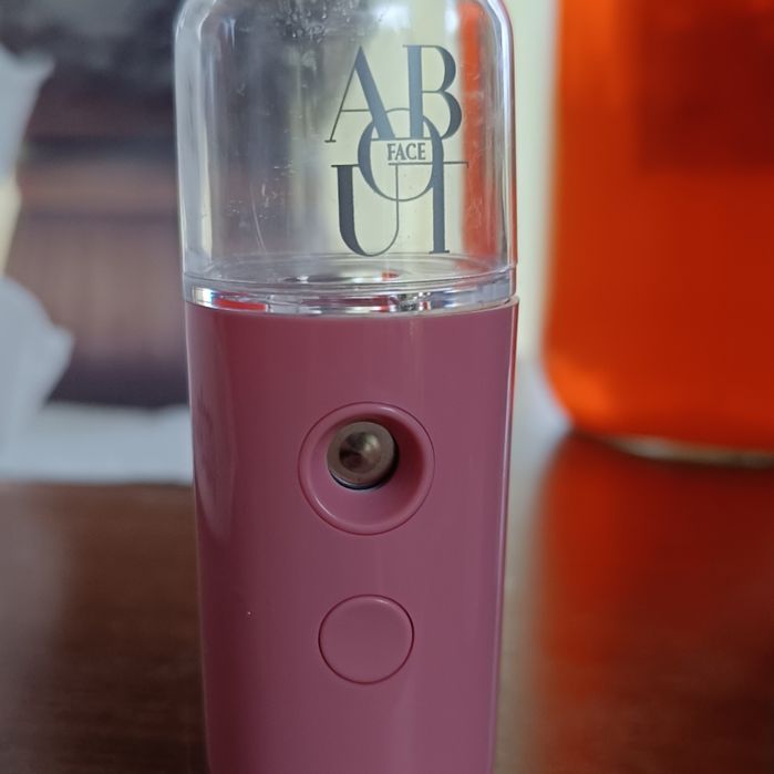 Портативний розпилювач ABOUT face Mini Mist Sprayer для зволоження обл
