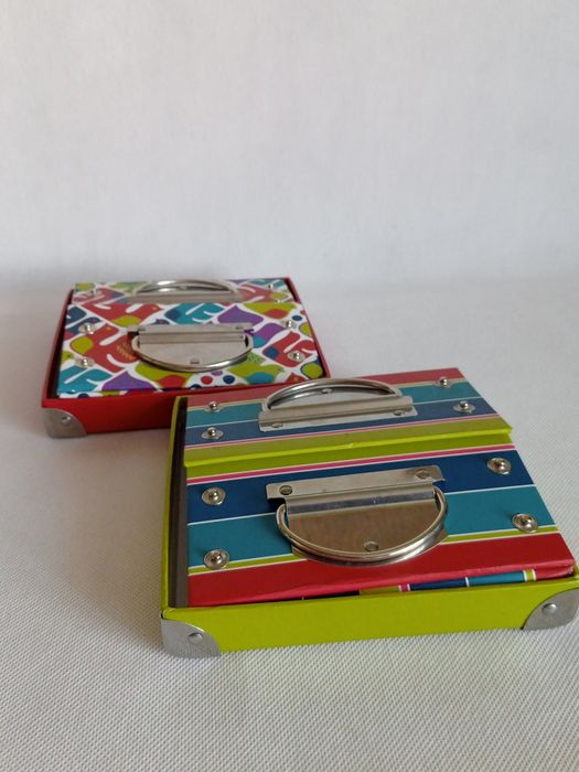 Dwa pudełka składane