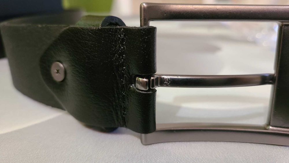 Чоловічий шкіряний ремінь Armani