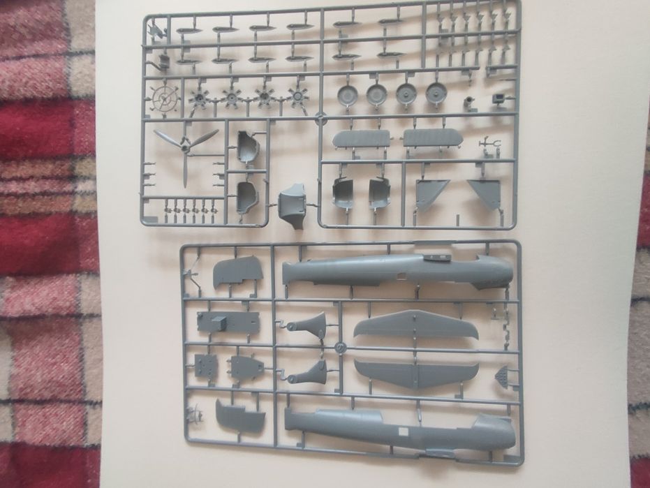 Model plastikowy do sklejania Fairey Albacore w skali 1:48