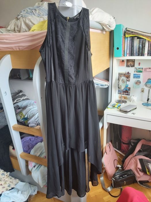 Sukienka czarna elegancka