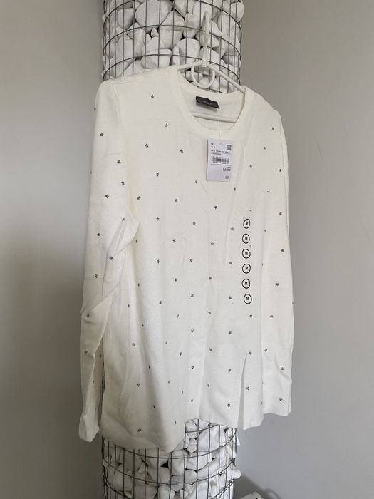 Нова нарядна кофта в рубчик біла молочна светр кофточка жіноча