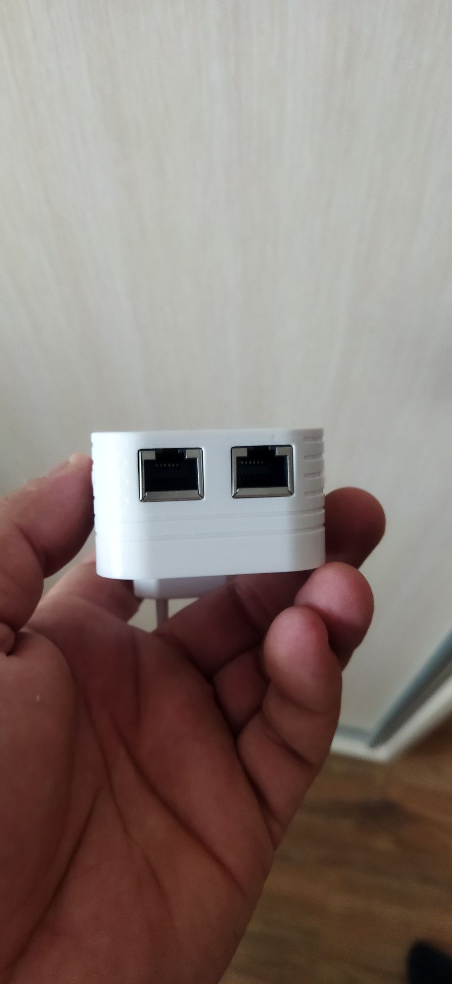 Продам wi fi repeator