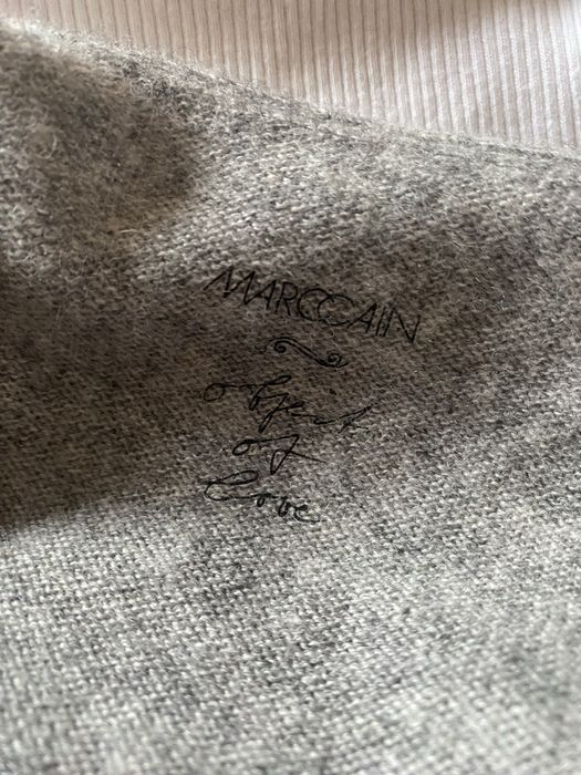 Жіночий кашеміровий светр Marc Cain сірий