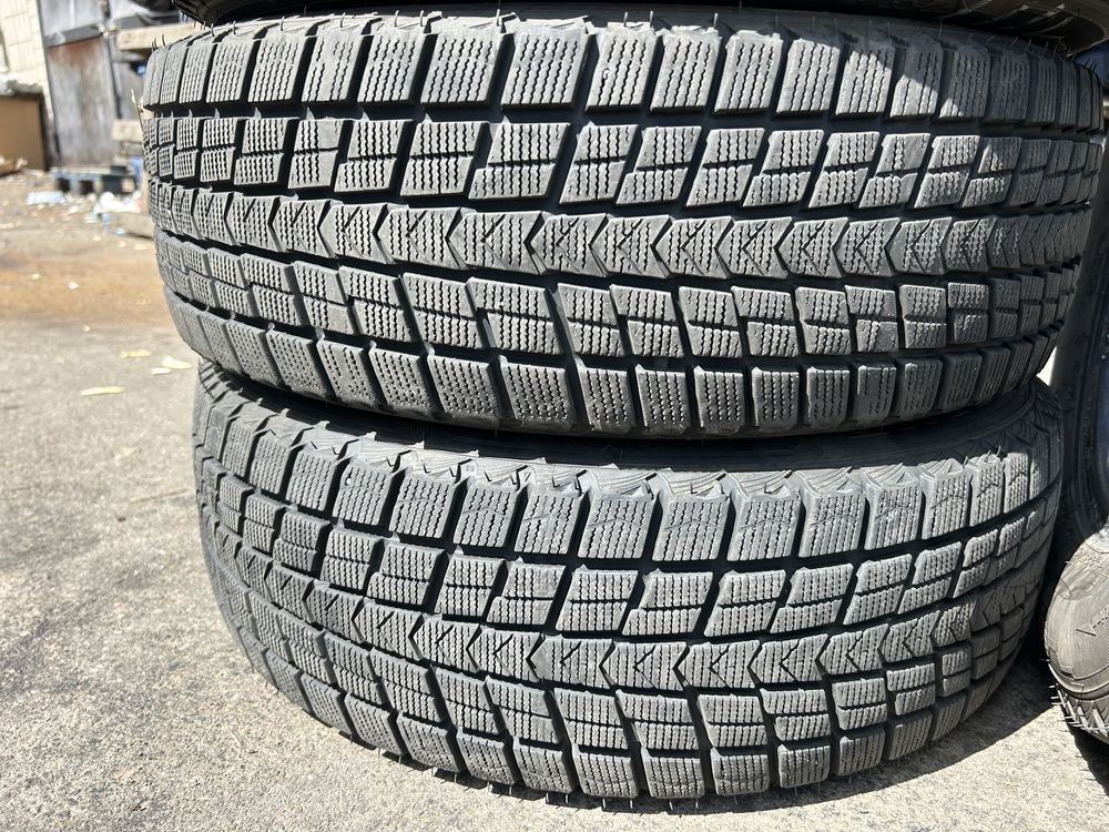 Зимова гума Roadstone 225/65R17 Tucson, CR-V, Sportage, Tiguan