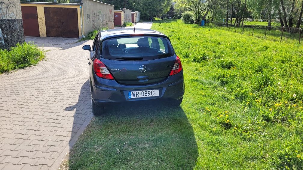 Opel Corsa D 1.3 CDTi OC na rok