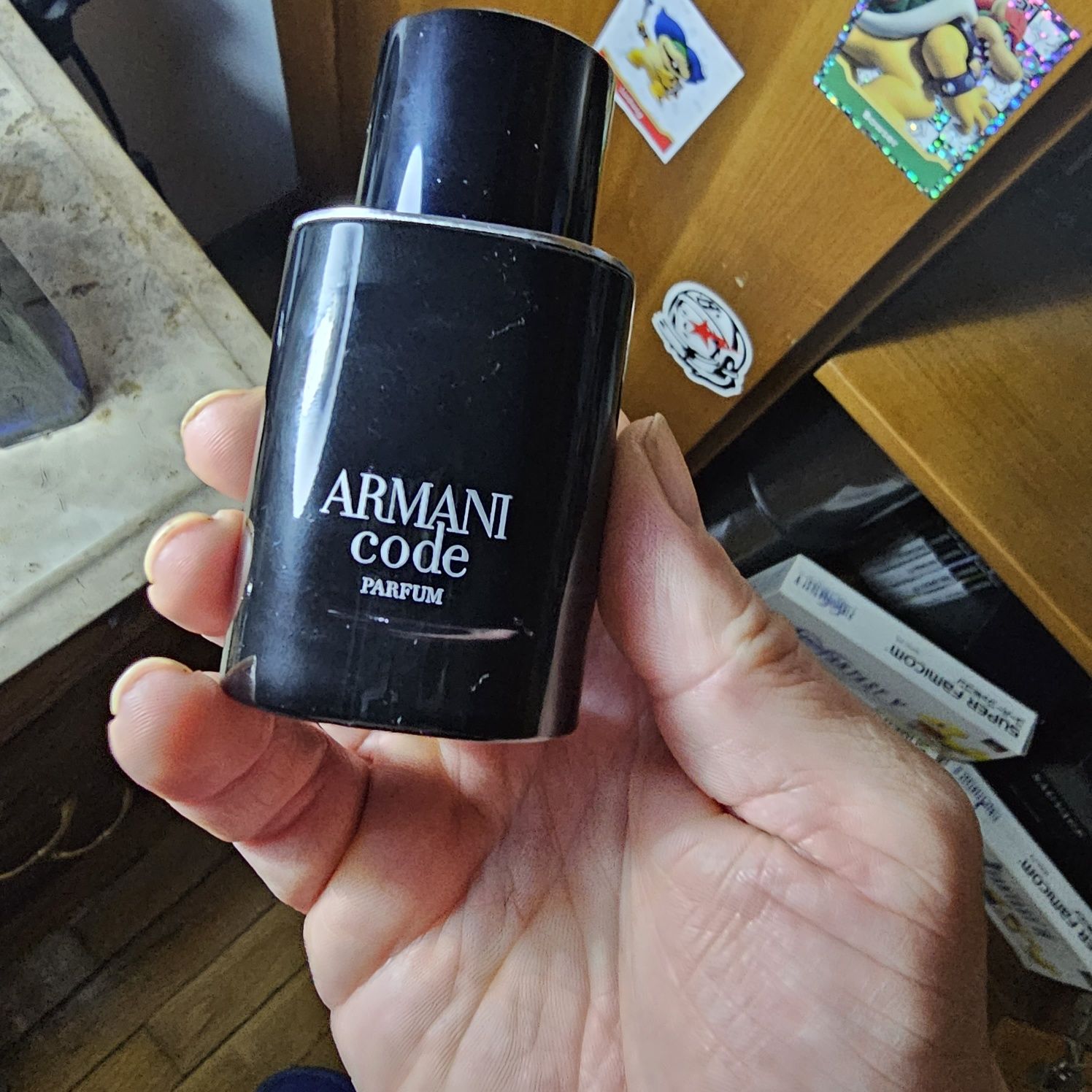 Vendo Armani code parfum 50ml recarregável e garrafa recarregável 150m