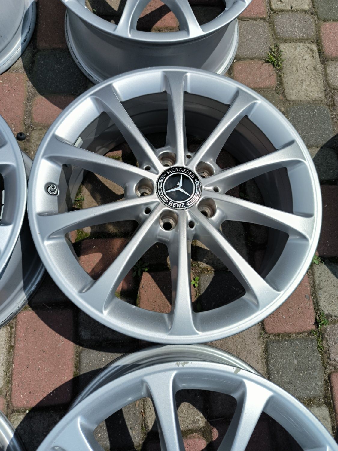 Felgi aluminiowe 17 Mercedes A B CLA - 5x112
