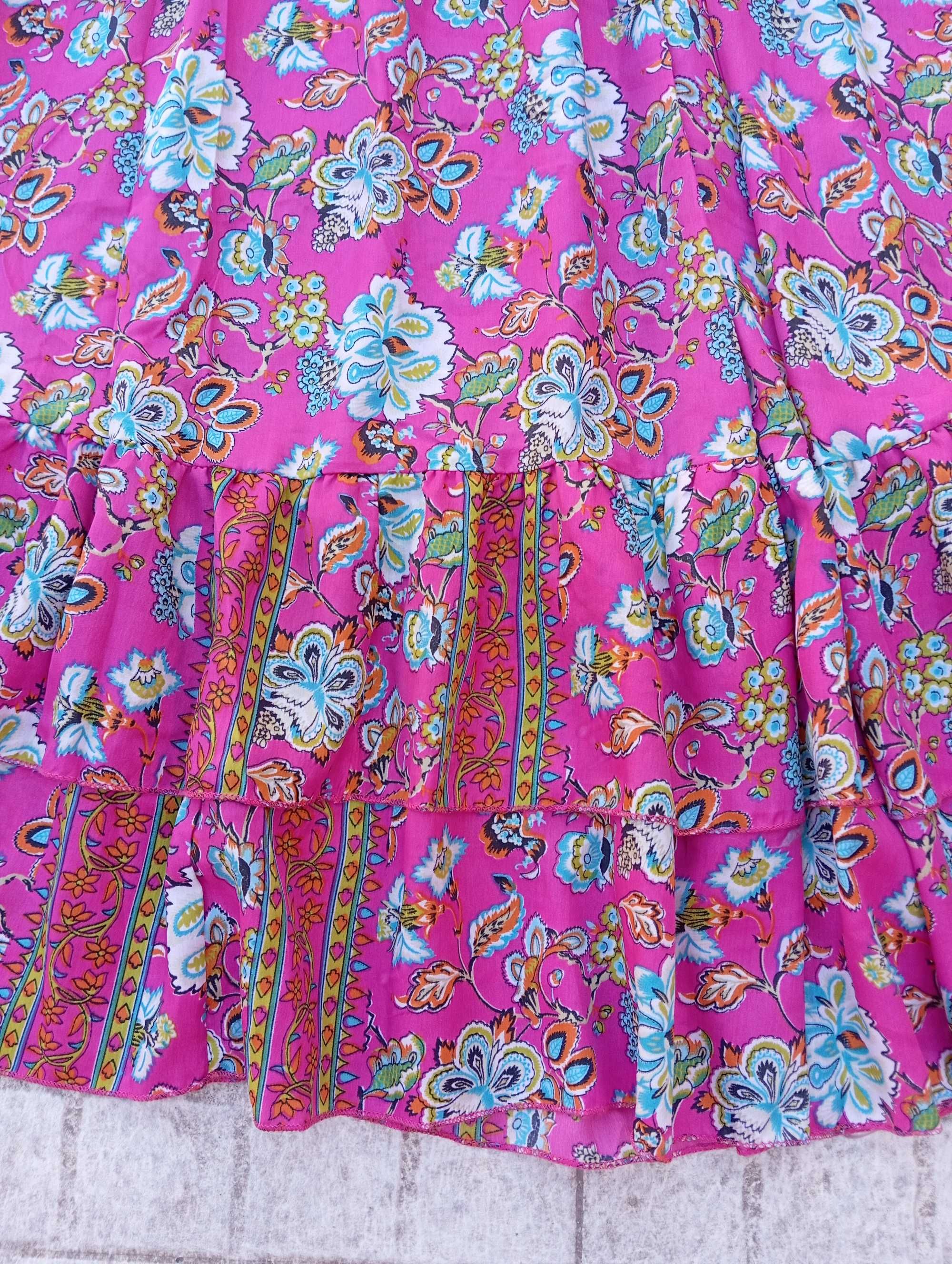 Vestido comprido rosa com flores