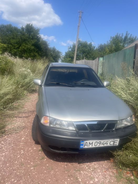 Продам нексію 2008