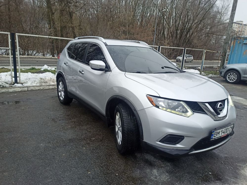 Nissan Rogue SV AVD 2015