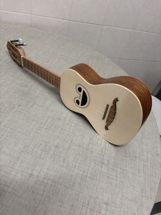 Cavaquinho portugues
