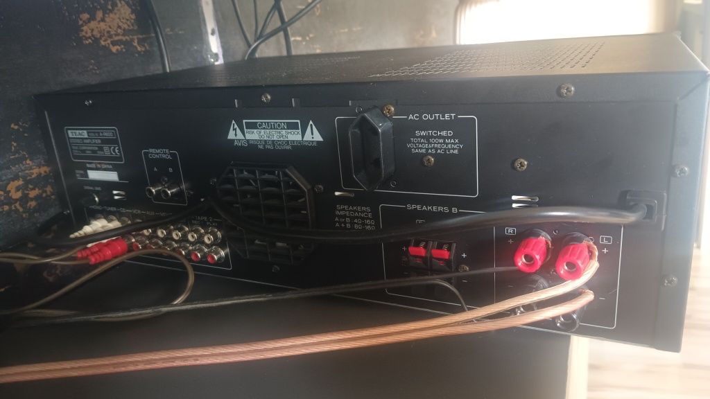 Przepiękny Teac A R-600