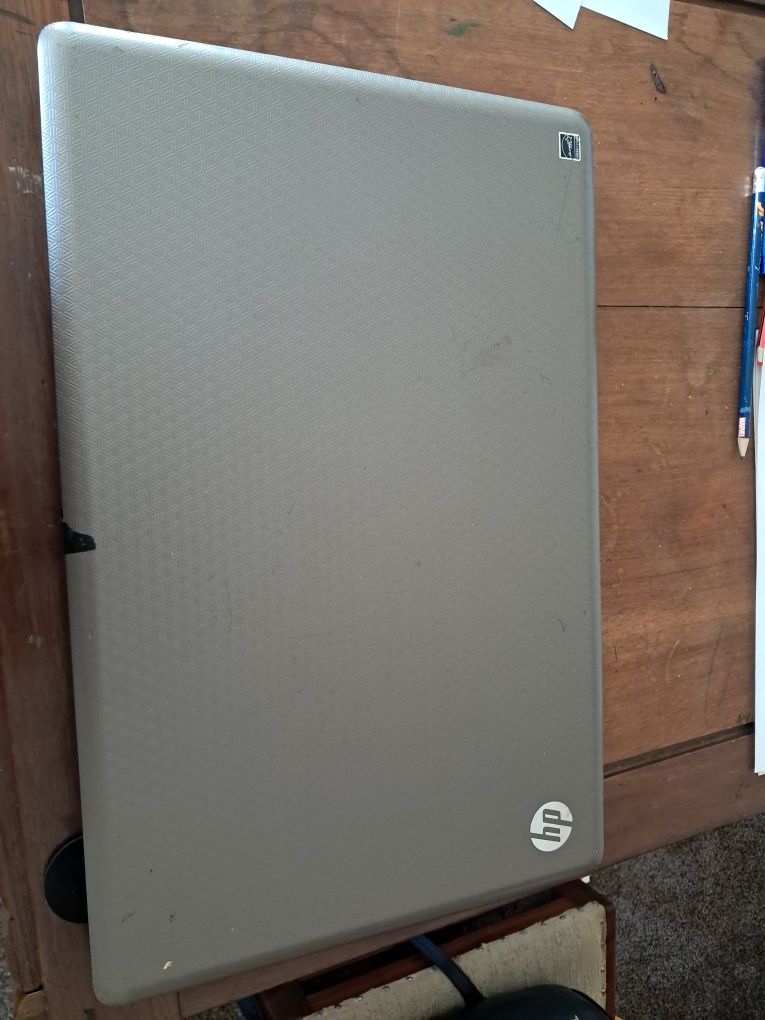 Portátil hp g72 .