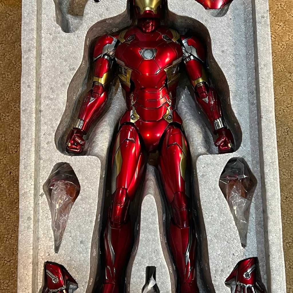 Hot Toys MMS353D16 Figurka kolekcjonerska Iron Man Mark